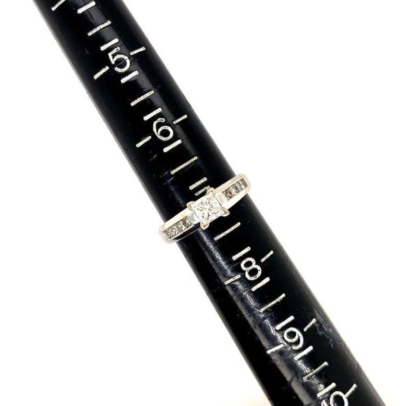 14k Diamond Engagement Ring (Sz 7) - Picture 13 of 15